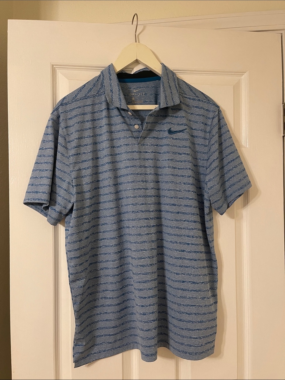 Nike Men’s Light Blue Heathered Stripe Polo
